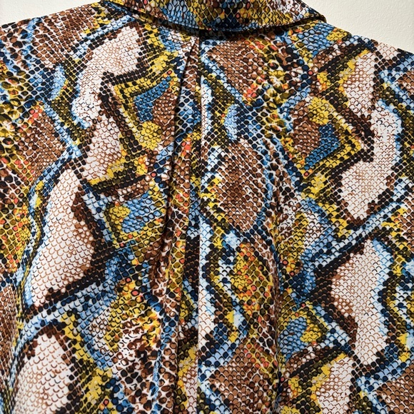 Insight Python Print Button Up Tunic Top Size S - Picture 7 of 11